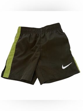 Nike Toddler Boys 2T Shorts Dark Green Activewear Athletic Dri-FIT Sporty